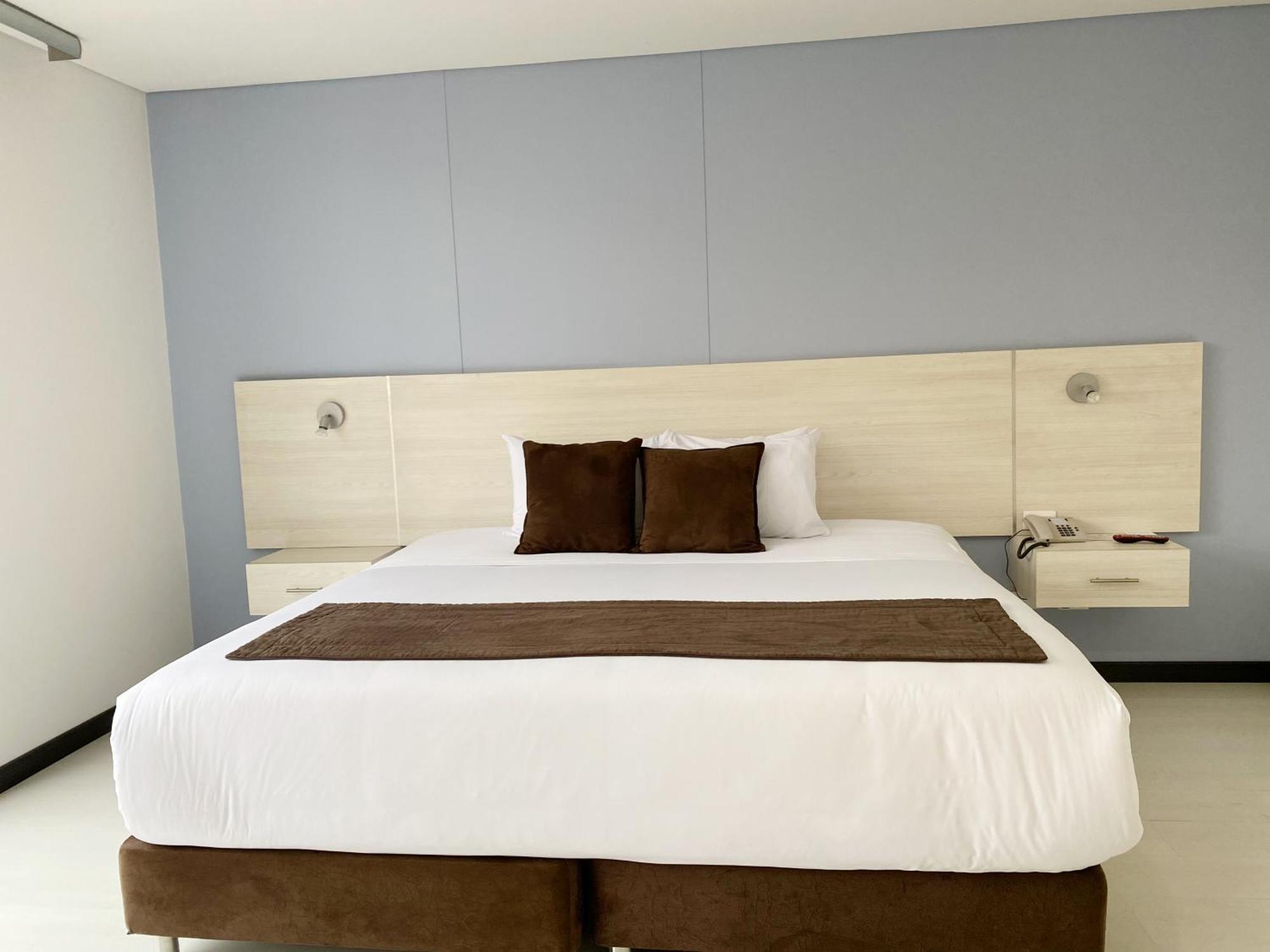 Hotel Regency Boutique La Feria Богота Екстер'єр фото